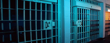 Should More Mentally Ill People Be Institutionalized? Should More Mentally Ill People Be Institutionalized?